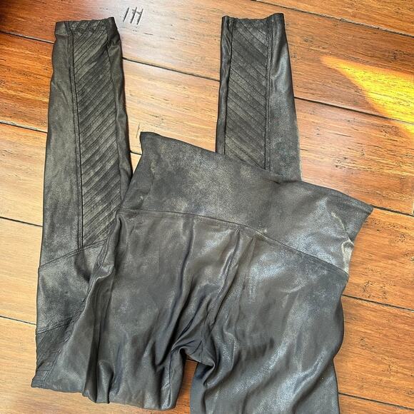 Spanx Faux Leather Moto Legging Black Women's LARGE Ankle Length - Picture 6 of 11